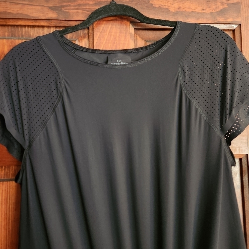 Sweaty Betty Perforated Cap Sleeve Active Top - Black - Size Small - Picture 4 of 9